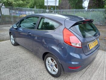 Ford Fiesta zetec 1.2 petrol 3 dr 2013 82,000 Miles £35 tax Months Warranty - Image 3