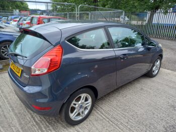 Ford Fiesta zetec 1.2 petrol 3 dr 2013 82,000 Miles £35 tax Months Warranty - Image 5