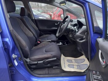 Honda Jazz 1.4 ES + I-VTEC Petrol 2015 83,000 Miles Full Service  History 3 Months Warranty - Image 12
