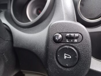 Honda Jazz 1.4 ES + I-VTEC Petrol 2015 83,000 Miles Full Service  History 3 Months Warranty - Image 31
