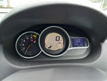 Renault Megane 1.6 16V Petrol Expression 5dr 2009 50,000 Miles 3 Months Warranty - Image 22