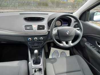 Renault Megane 1.6 16V Petrol Expression 5dr 2009 50,000 Miles 3 Months Warranty - Image 14