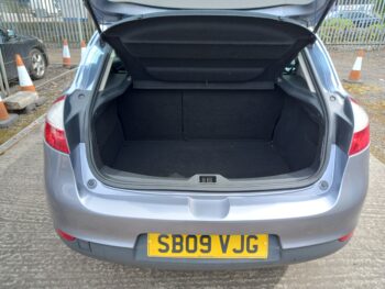 Renault Megane 1.6 16V Petrol Expression 5dr 2009 50,000 Miles 3 Months Warranty - Image 28