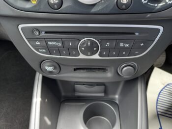 Renault Megane 1.6 16V Petrol Expression 5dr 2009 50,000 Miles 3 Months Warranty - Image 30