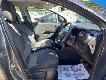 RENAULT CAPTUR 1.5 dCi  Dynamique 2015 88,00 Miles Full Service History 3 Months Warranty - Image 10