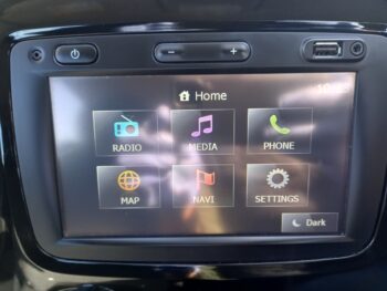 RENAULT CAPTUR 1.5 dCi  Dynamique 2015 88,00 Miles Full Service History 3 Months Warranty - Image 28