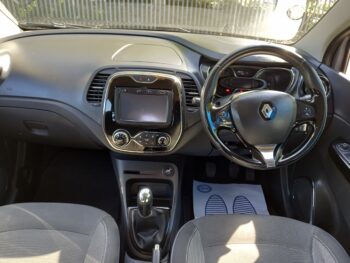 RENAULT CAPTUR 1.5 dCi  Dynamique 2015 88,00 Miles Full Service History 3 Months Warranty - Image 12