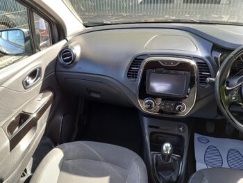 RENAULT CAPTUR 1.5 dCi  Dynamique 2015 88,00 Miles Full Service History 3 Months Warranty - Image 15