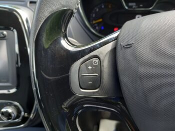 RENAULT CAPTUR 1.5 dCi 90 Dynamique 2013 Full Service History 3 Months Warranty - Image 25