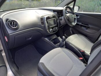RENAULT CAPTUR 1.5 dCi 90 Dynamique 2013 Full Service History 3 Months Warranty - Image 19
