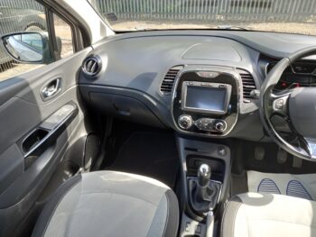 RENAULT CAPTUR 1.5 dCi 90 Dynamique 2013 Full Service History 3 Months Warranty - Image 23