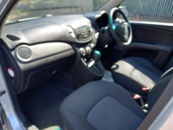 HYUNDAI I10 1.2Active 5dr Automatic 2011 Full Service History 3 Months Warranty - Image 20