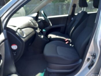 HYUNDAI I10 1.2Active 5dr Automatic 2011 Full Service History 3 Months Warranty - Image 19
