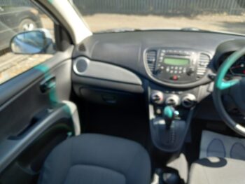HYUNDAI I10 1.2Active 5dr Automatic 2011 Full Service History 3 Months Warranty - Image 17