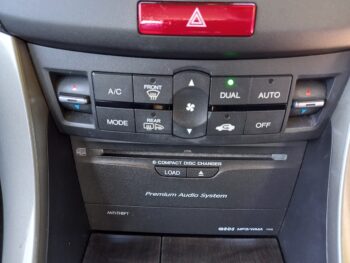 HONDA ACCORD 2.2 i-DTEC EX 4dr 2009 Mot 15/05/26 195,000 Miles Service History - Image 23