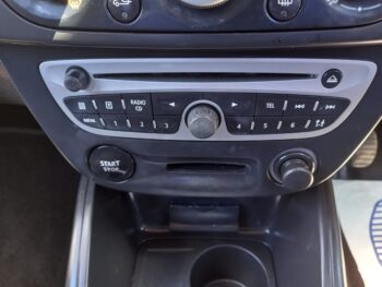 RENAULT MEGANE 1.5 dCi Dynamique TomTom 2011 Full History 3 Months Warranty - Image 28