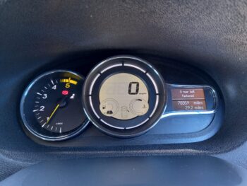 RENAULT MEGANE 1.5 dCi Dynamique TomTom 2011 Full History 3 Months Warranty - Image 27