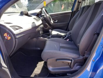 RENAULT MEGANE 1.5 dCi Dynamique TomTom 2011 Full History 3 Months Warranty - Image 17