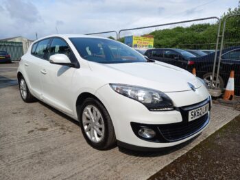 RENAULT MEGANE 1.6 Dynamique 2012 64,000 Miles Full History 3 Months Warranty - Image 8