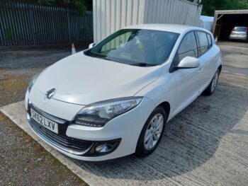 RENAULT MEGANE 1.6 Dynamique 2012 64,000 Miles Full History 3 Months Warranty - Image 3
