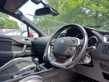 CITROEN DS4 1.6 e-HDi 115 DStyle 5dr 2014 48,000 Mile Full Service history 3 Months Warranty - Image 11