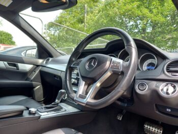 MERCEDES-BENZ C CLASS C220 CDI Sport 2012 88,000 Miles Service History - Image 12