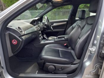 MERCEDES-BENZ C CLASS C220 CDI Sport 2012 88,000 Miles Service History - Image 21