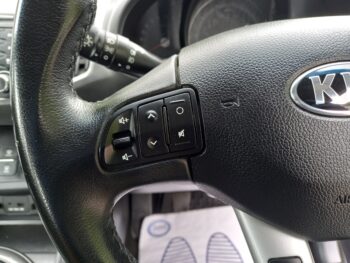KIA SPORTAGE 1.6 GDi 2013 1 5dr 89,000 Miles Full History 3 Months Warranty - Image 26