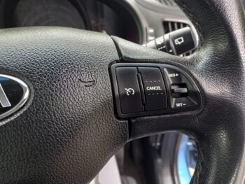 KIA SPORTAGE 1.6 GDi 2013 1 5dr 89,000 Miles Full History 3 Months Warranty - Image 25