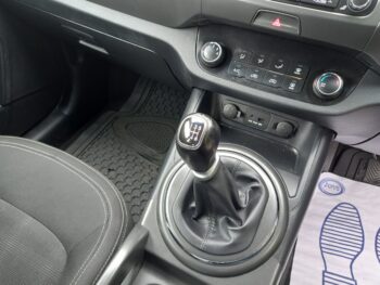 KIA SPORTAGE 1.6 GDi 2013 1 5dr 89,000 Miles Full History 3 Months Warranty - Image 23