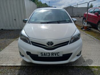 TOYOTA YARIS 1.33 VVT-i Trend 5dr 95,000 Miles Service History 3 Months Warranty - Image 9