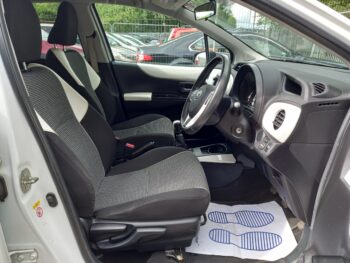 TOYOTA YARIS 1.33 VVT-i Trend 5dr 95,000 Miles Service History 3 Months Warranty - Image 12