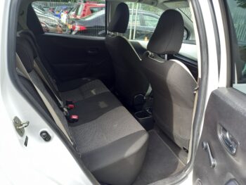 TOYOTA YARIS 1.33 VVT-i Trend 5dr 95,000 Miles Service History 3 Months Warranty - Image 13