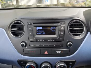 HYUNDAI I10 1.0 SE 5dr 2016 56,000 Miles Full Service history 3 Months Warranty - Image 19