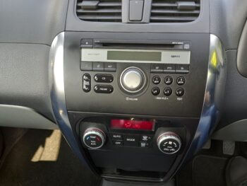 SUZUKI SX4 1.6 SZ4 5dr 2011 56,000 Mile Full Service History 3 Months Warranty - Image 23