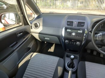 SUZUKI SX4 1.6 SZ4 5dr 2011 56,000 Mile Full Service History 3 Months Warranty - Image 16