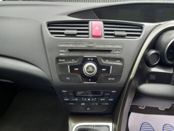 HONDA CIVIC 1.8 i-VTEC ES 5dr 2012 103,000 Miles Full History 3 Months Warranty - Image 29