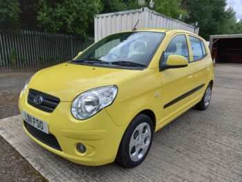 KIA PICANTO 1.1 2 5dr petrol 2011 £35 tax