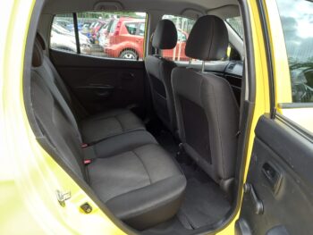 KIA PICANTO 1.1 2 5dr petrol 2011 £35 tax - Image 12