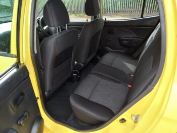 KIA PICANTO 1.1 2 5dr petrol 2011 £35 tax - Image 19