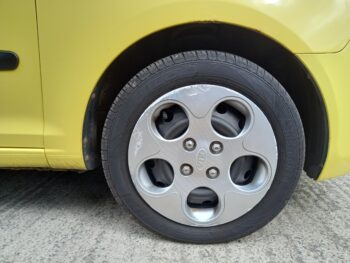 KIA PICANTO 1.1 2 5dr petrol 2011 £35 tax - Image 25