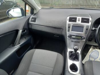 TOYOTA AVENSIS 2.0 D-4D TR 4dr 2012 105,000 Mile Full History 3 Months Warranty - Image 16