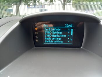 FORD FIESTA 1.25 82 Zetec 3dr 2015 62,000 Miles Full History 3 Months Warranty - Image 27
