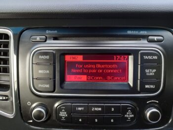 KIA CARENS 1.7 CRDi 2 5dr 2015 7 seater 93,000 miles Service History 3 Months Warranty - Image 26