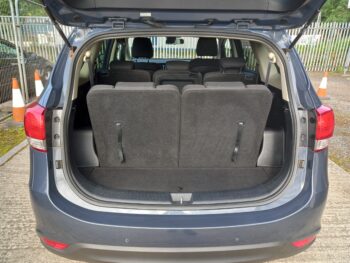 KIA CARENS 1.7 CRDi 2 5dr 2015 7 seater 93,000 miles Service History 3 Months Warranty - Image 37
