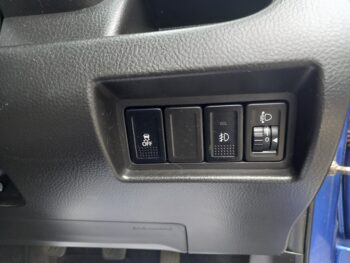 SUZUKI SWIFT 1.2 SZ3 5dr 2013 70,000 Miles Full Service History 3 Months Warranty - Image 27