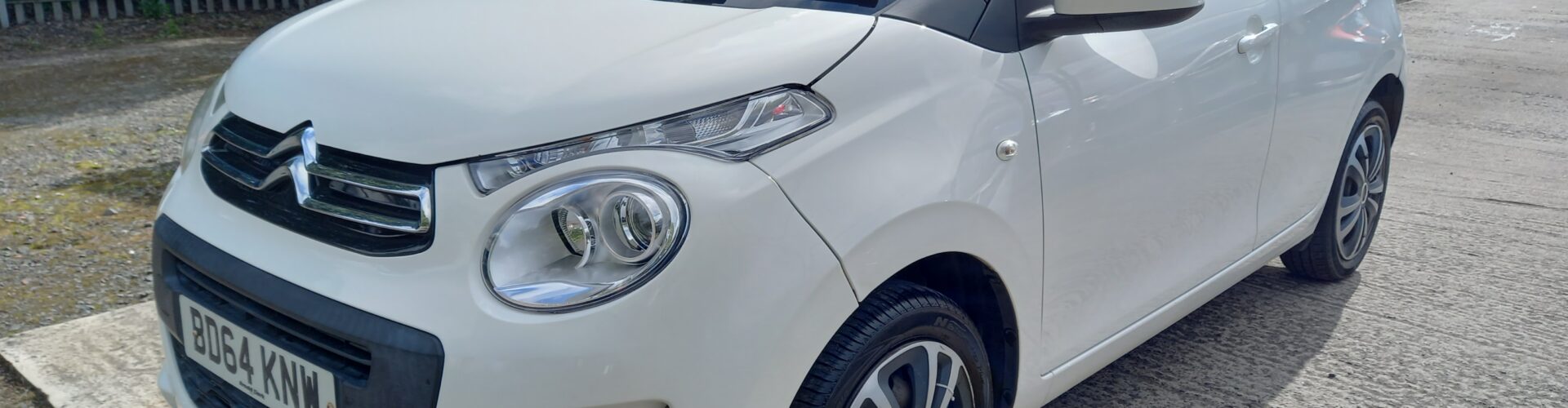 CITROEN C1 1.0 VTi Feel 5dr 49,000 2014 Miles Full Service History £20 tax