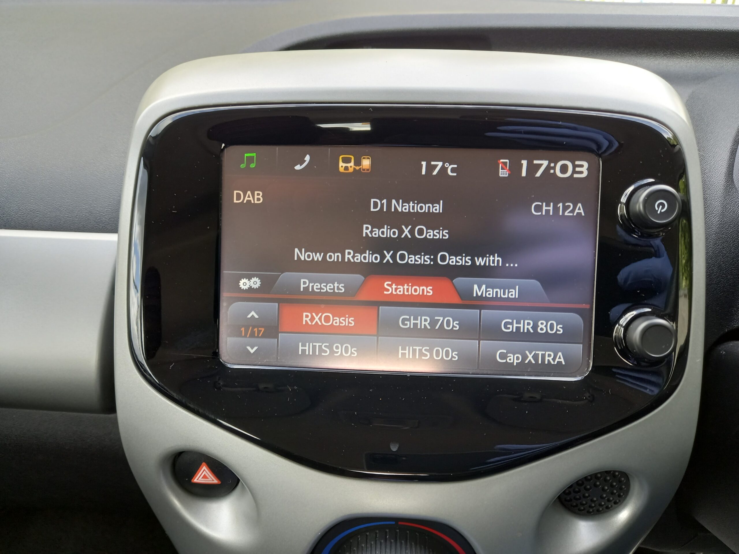 CITROEN C1 1.0 VTi Feel 5dr 49,000 2014 Miles Full Service History £20 tax - Image 23