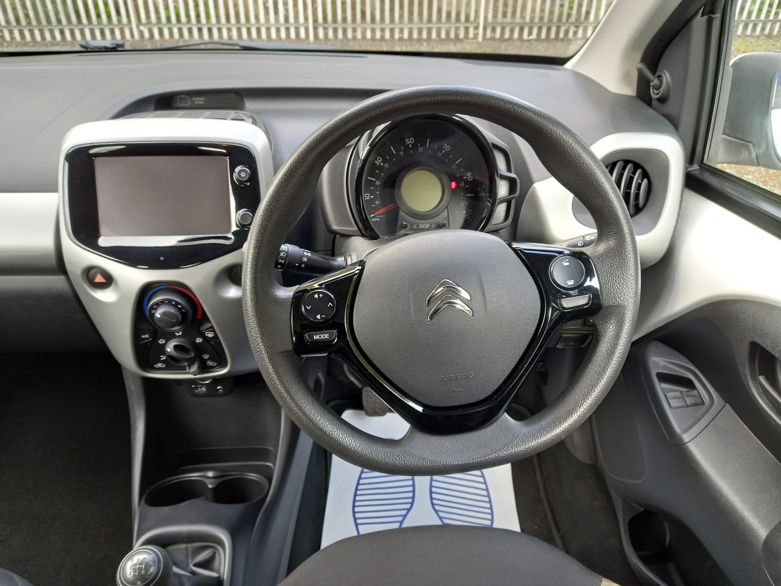 CITROEN C1 1.0 VTi Feel 5dr 49,000 2014 Miles Full Service History £20 tax - Image 11