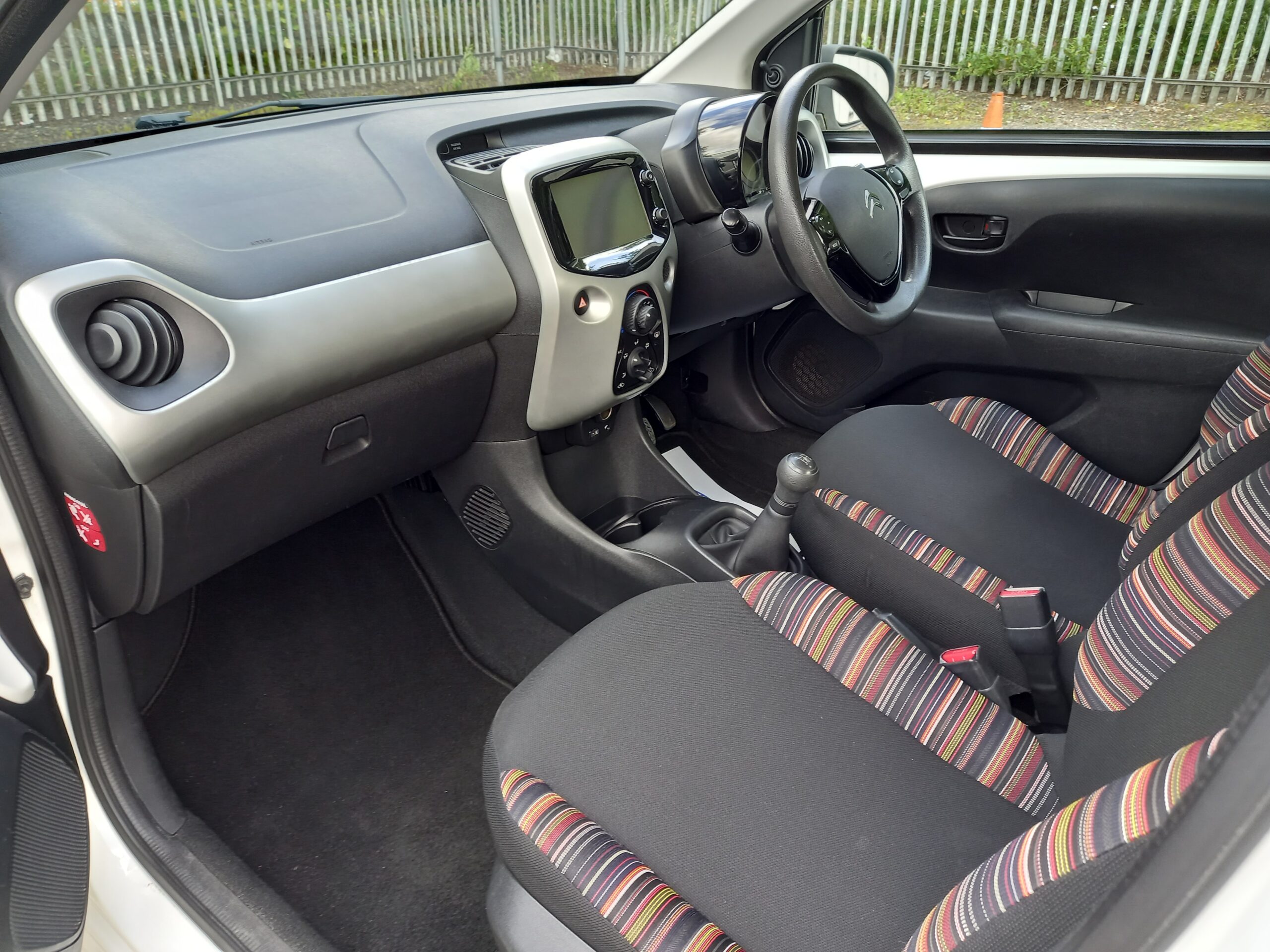 CITROEN C1 1.0 VTi Feel 5dr 49,000 2014 Miles Full Service History £20 tax - Image 21